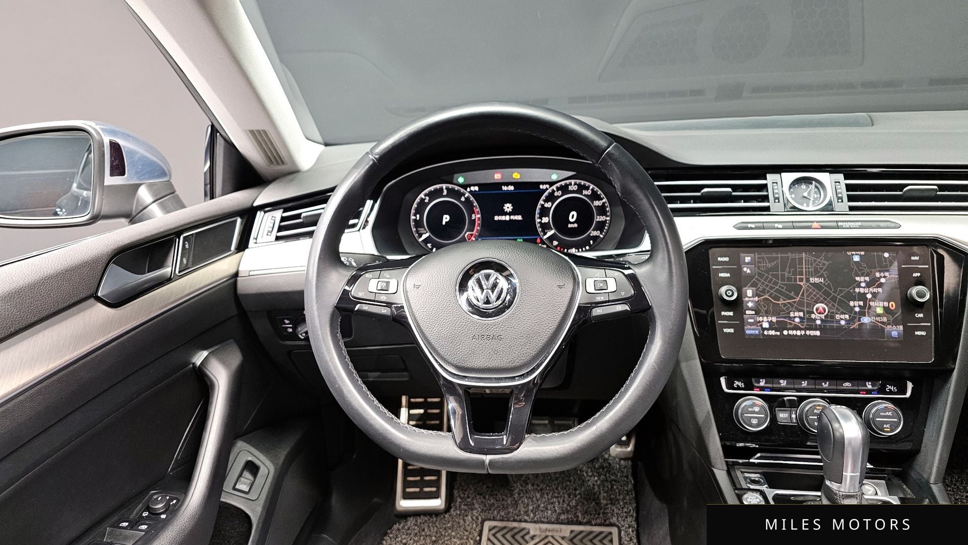 Volkswagen 아테온 2019 — миниатюра 13