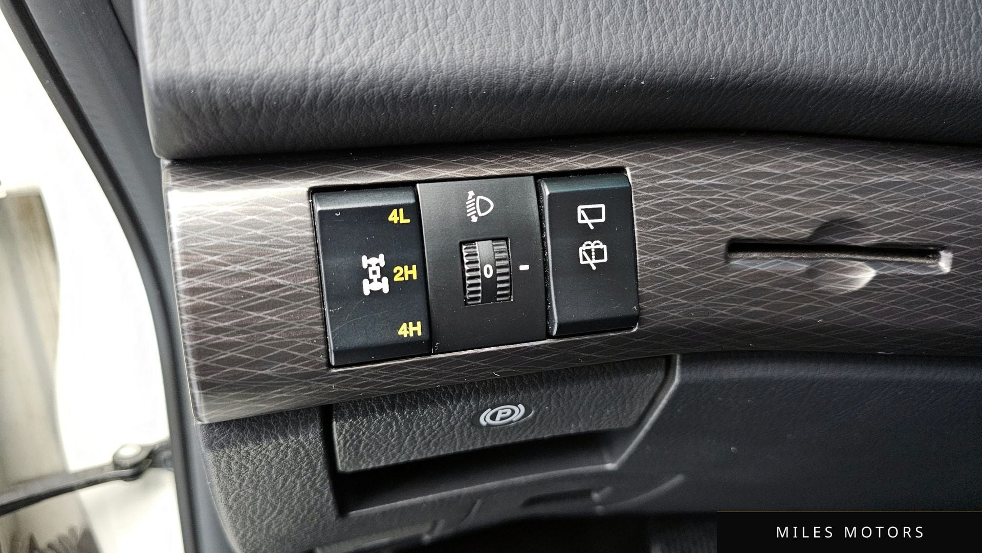 KG Mobility KORANDO 2017 — миниатюра 14