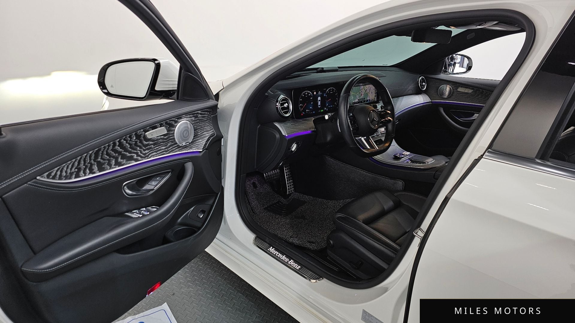 Mercedes-Benz E-Class W213 2021 — миниатюра 10