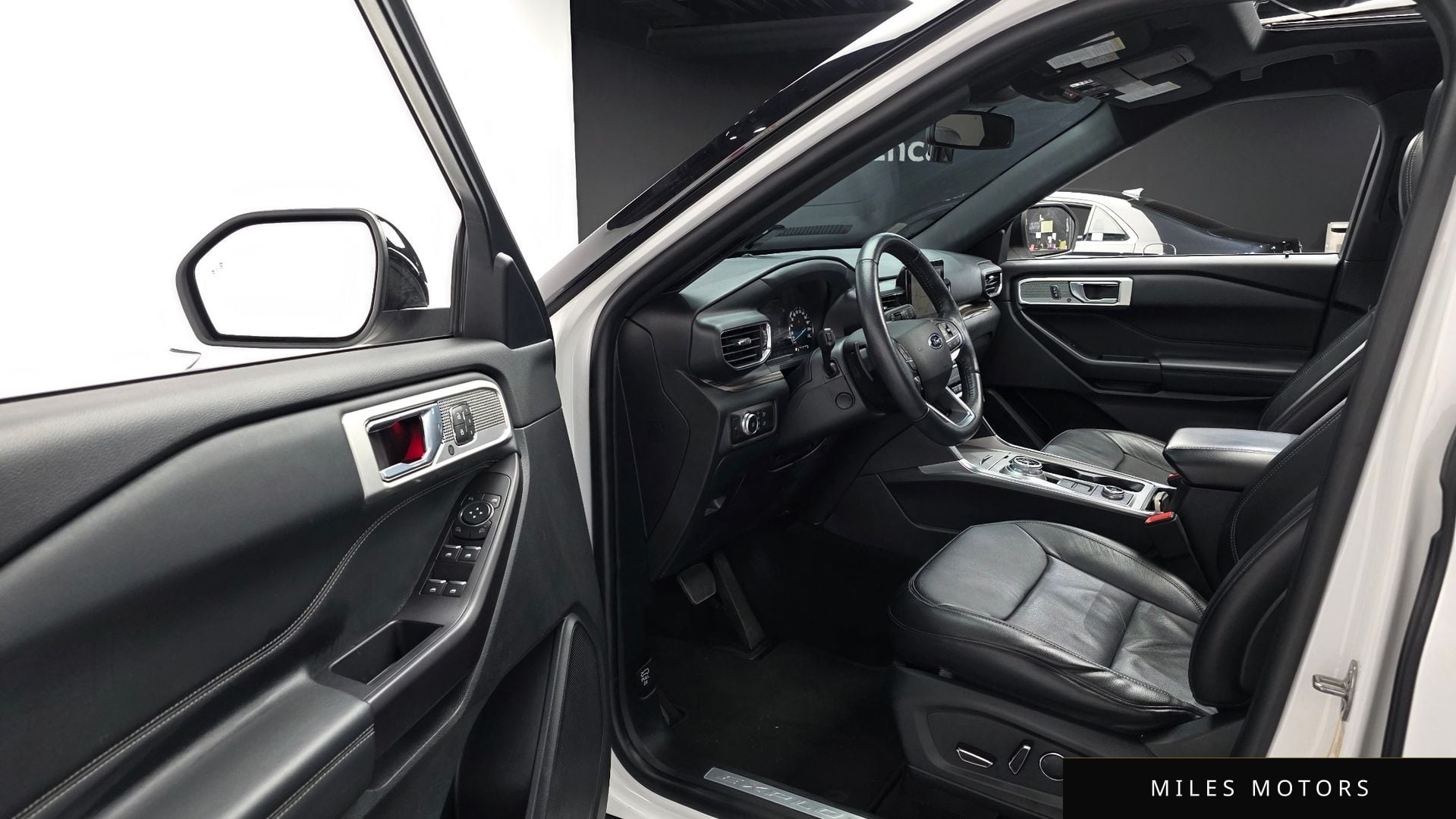Ford Explorer 2020 — миниатюра 11