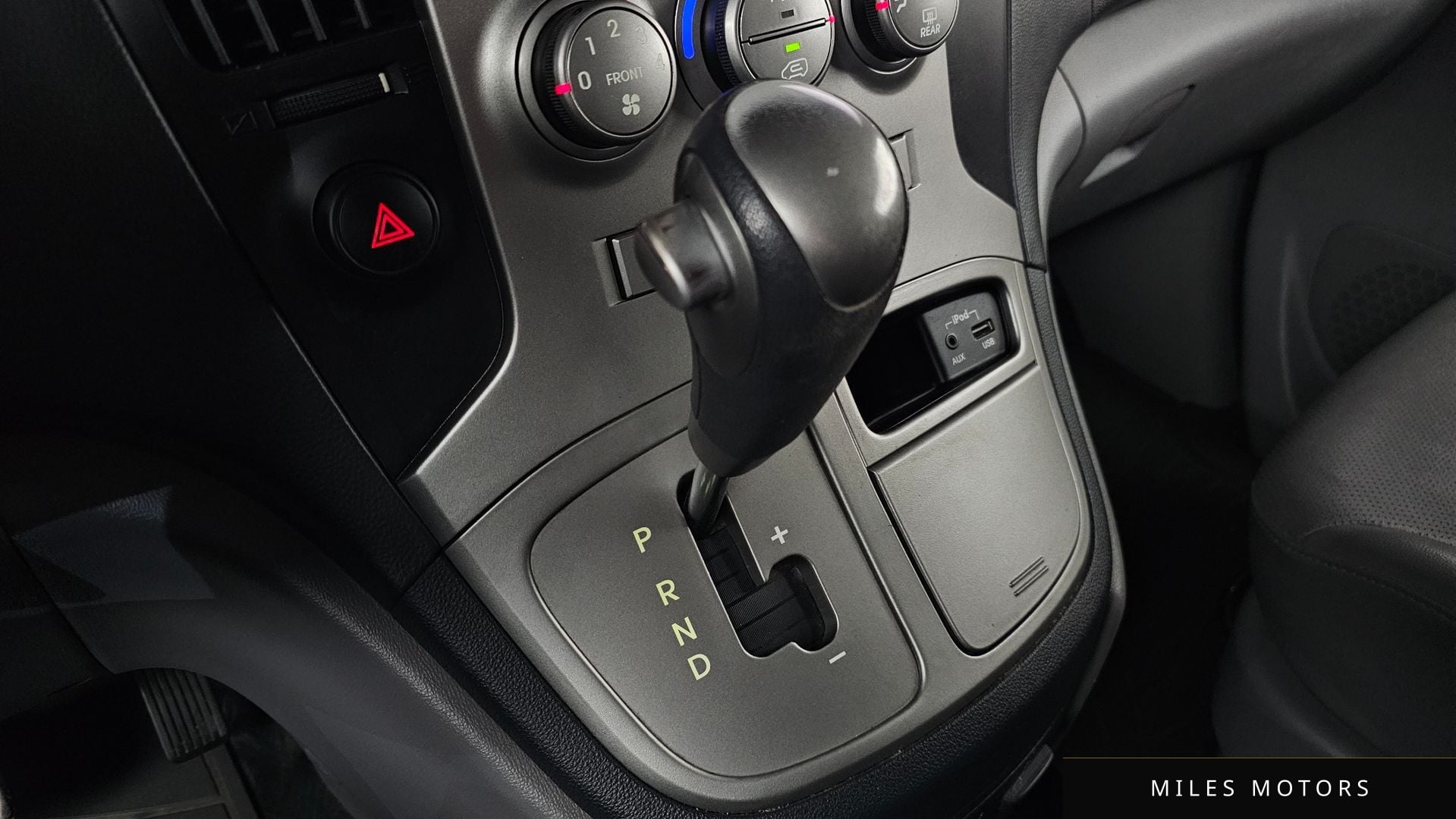Hyundai Starex 2016 — миниатюра 9