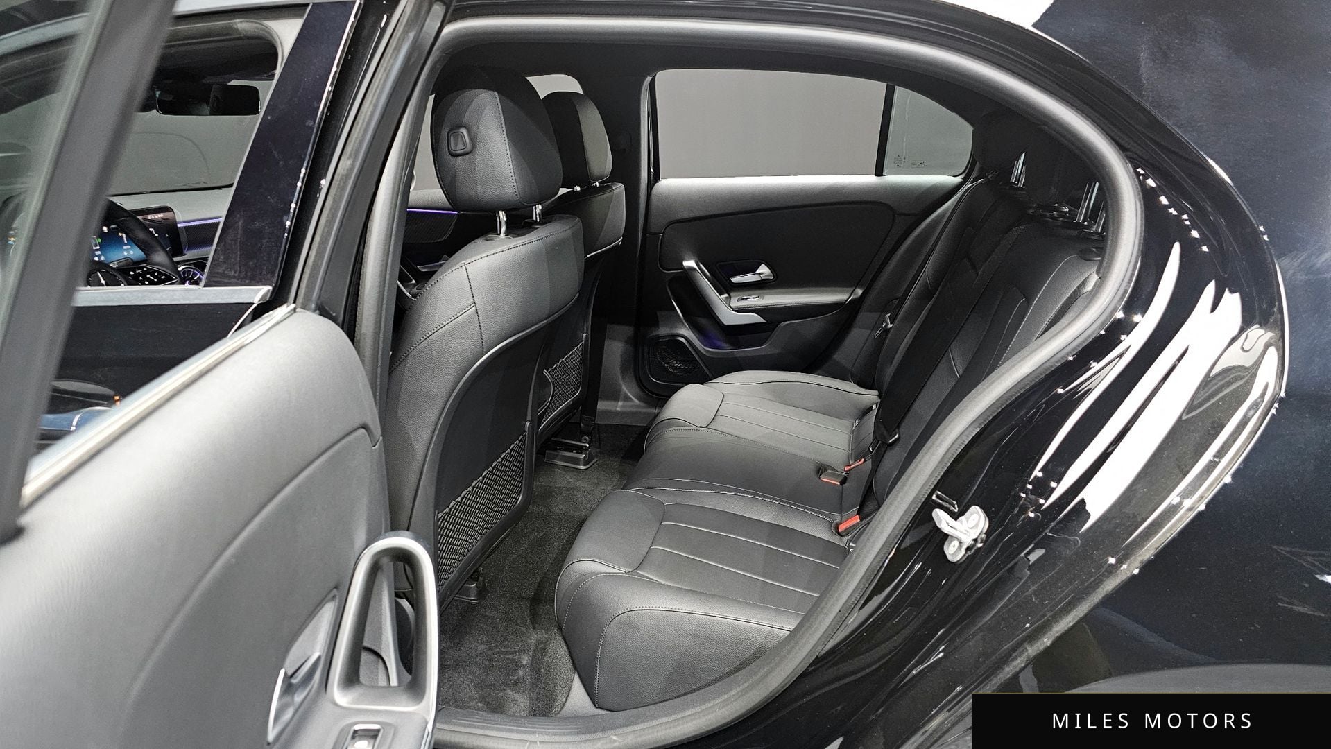 Mercedes-Benz A-Class W177 2025 — миниатюра 11