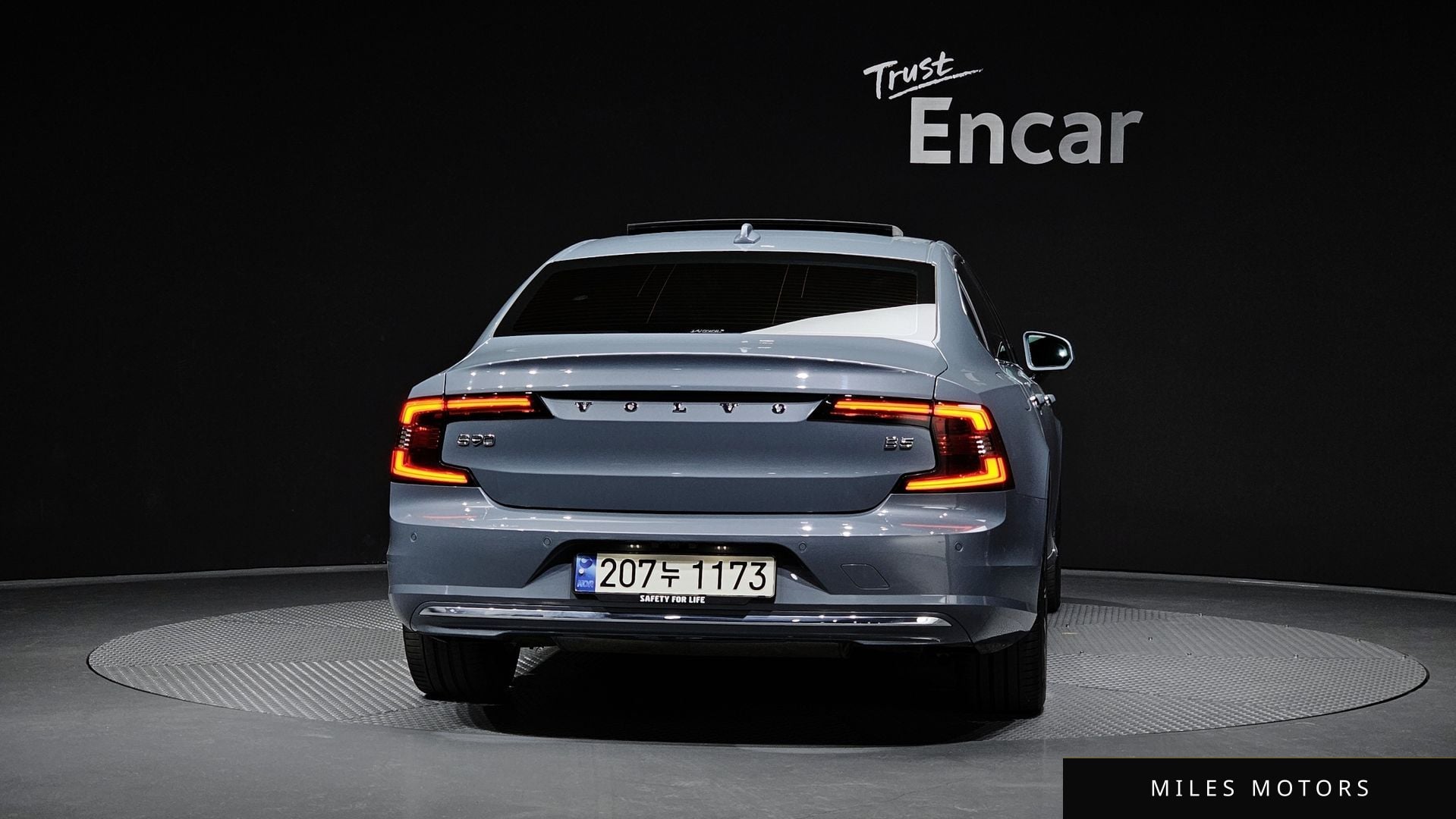 Volvo S90 2023 — миниатюра 4
