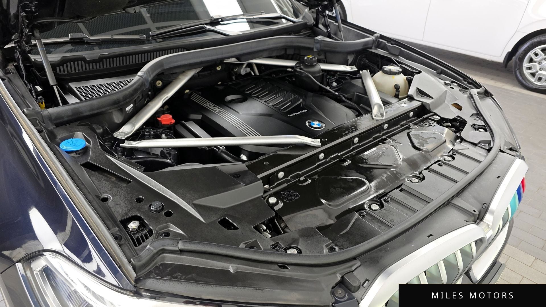 BMW X6 (G06) 2021 — миниатюра 6