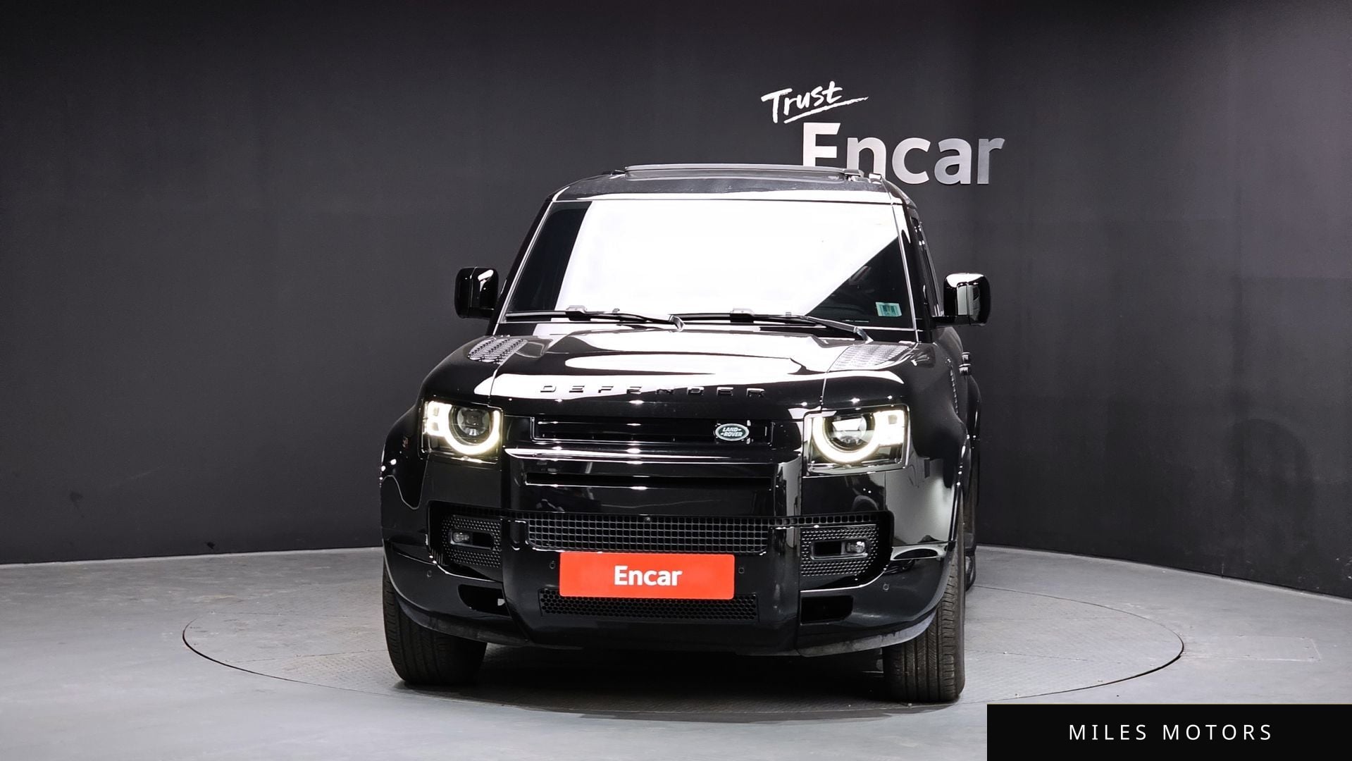 Land Rover Defender 2025 — миниатюра 3