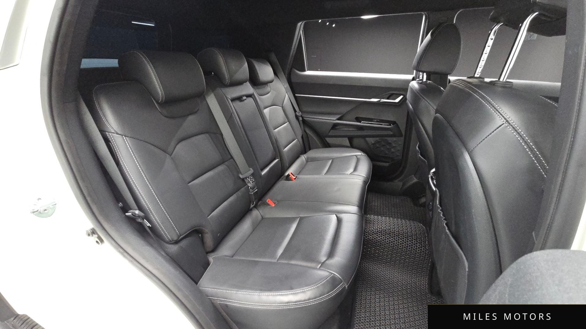 KG Mobility Torres 2023 — миниатюра 12
