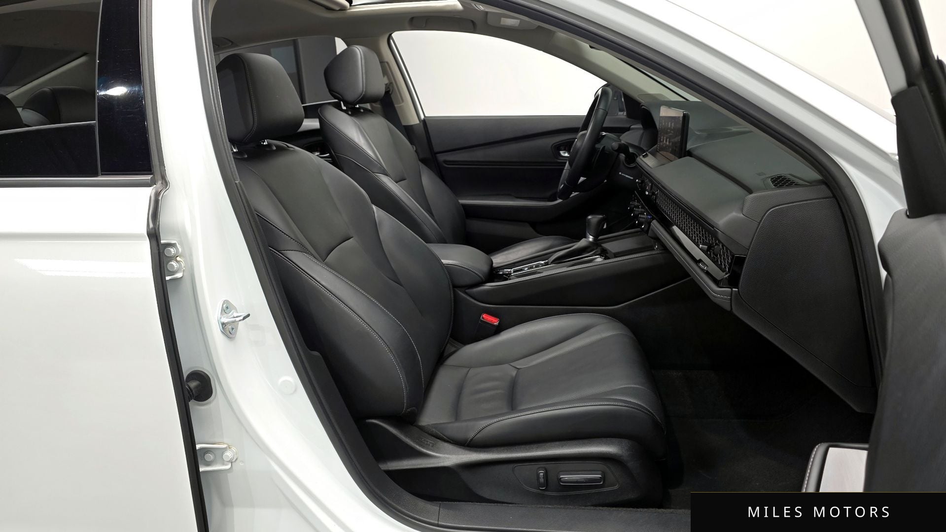 Honda 어코드 2023 — миниатюра 10