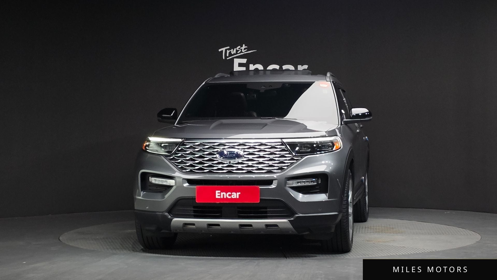 Ford Explorer 2021 — миниатюра 3