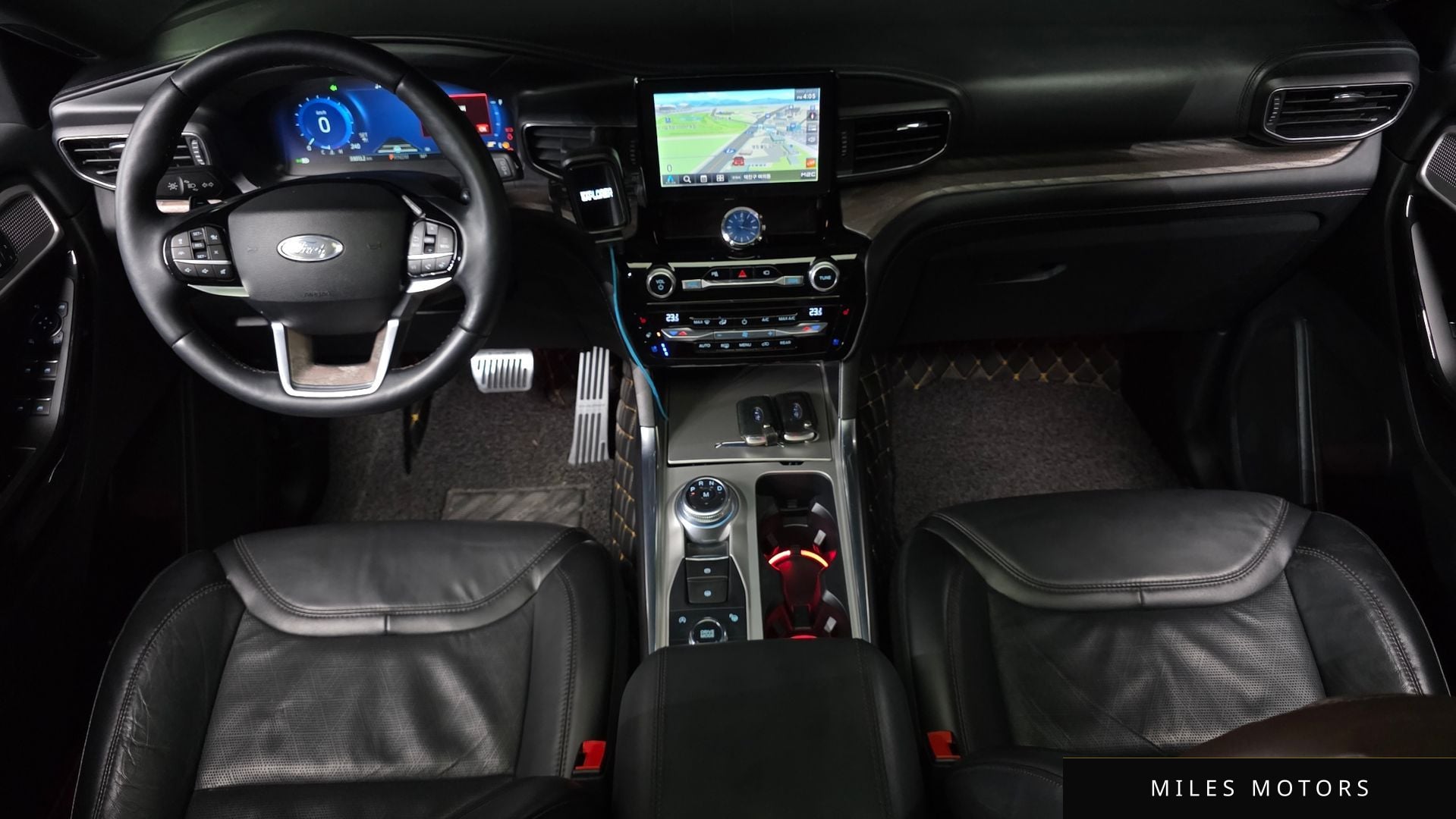 Ford Explorer 2021 — миниатюра 7