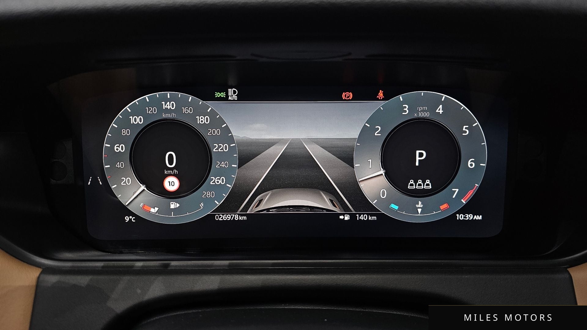 Land Rover Range Rover Velar 2025 — миниатюра 8