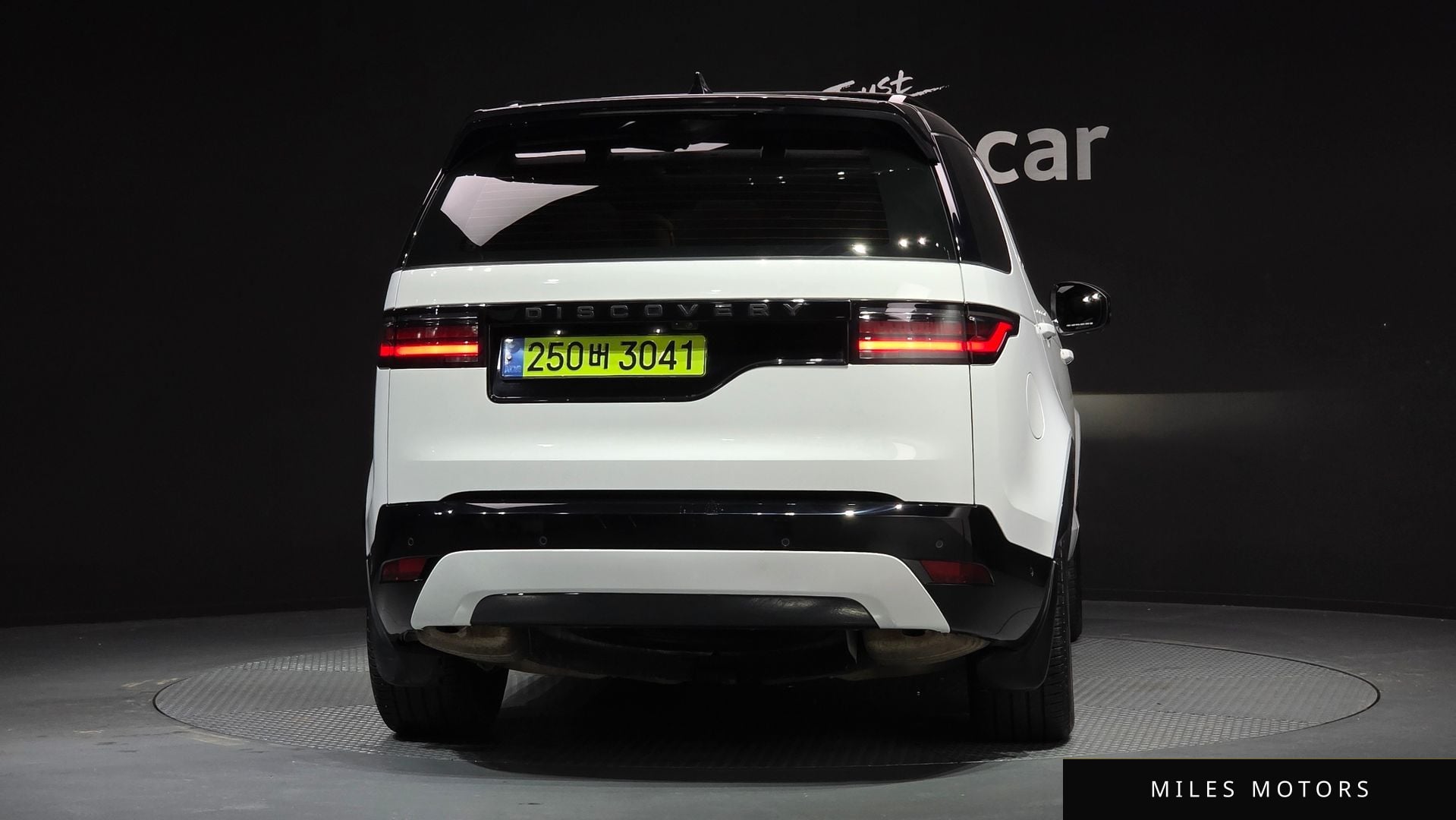Land Rover Discovery 2024 — миниатюра 4