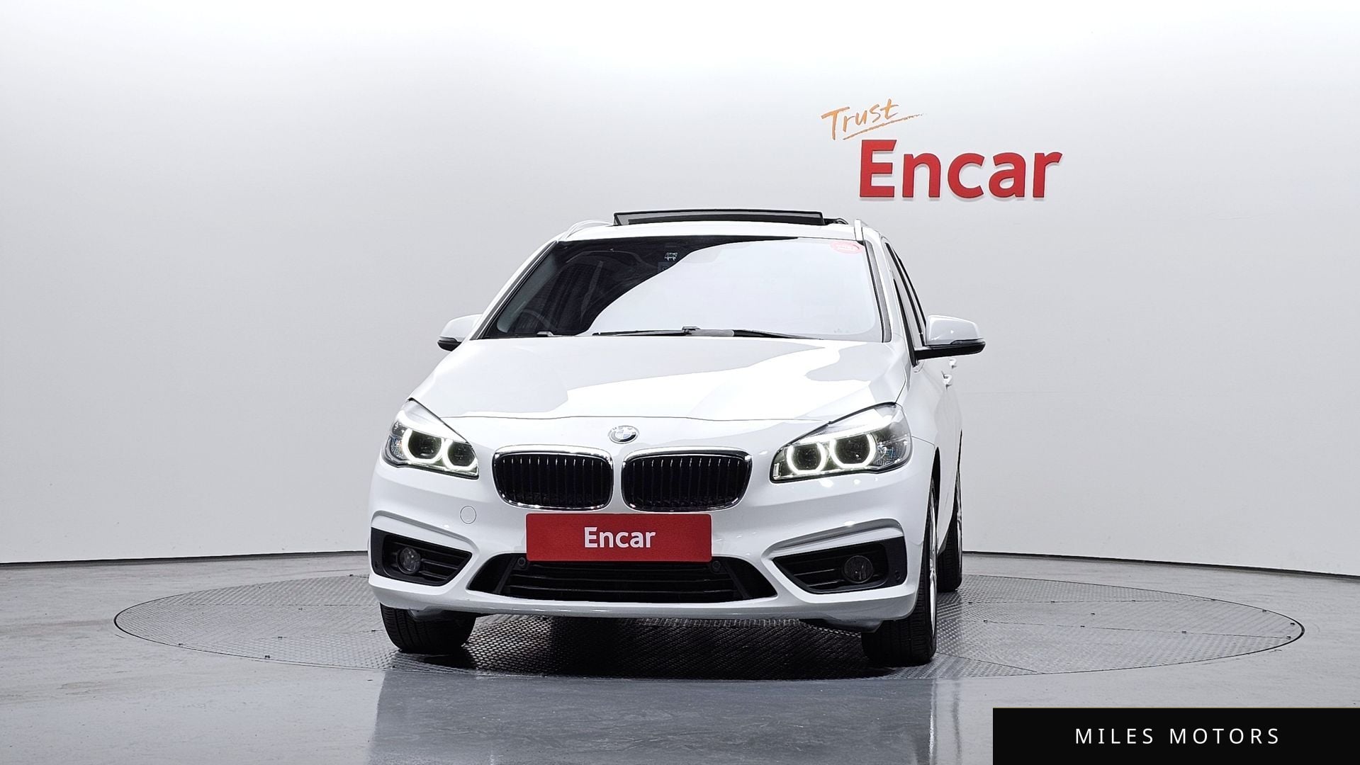 BMW 2시리즈 액티브 투어러 (F45) 2015 — миниатюра 3