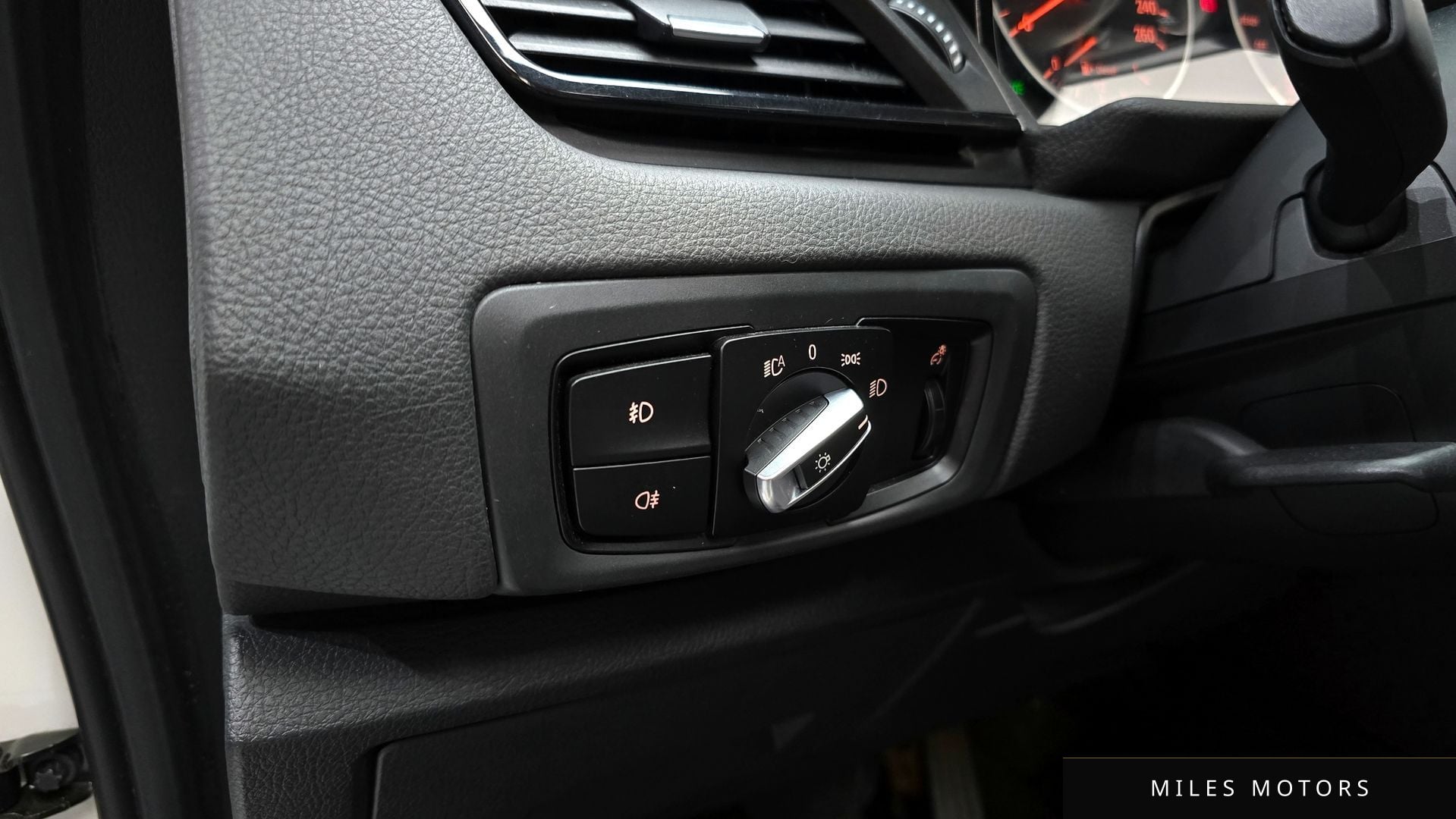 BMW 2시리즈 액티브 투어러 (F45) 2015 — миниатюра 16