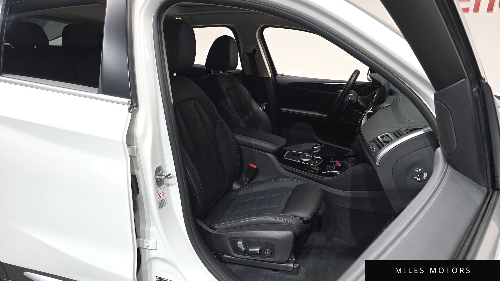 BMW X4 (G02) 2023 — миниатюра 9