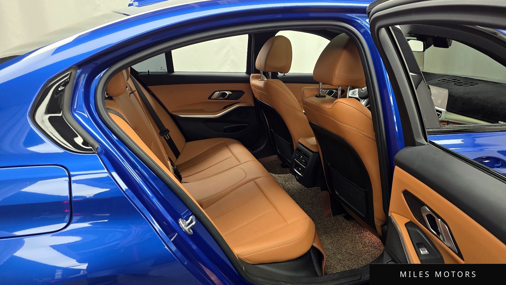 BMW 3 Series (G20) 2022 — миниатюра 12