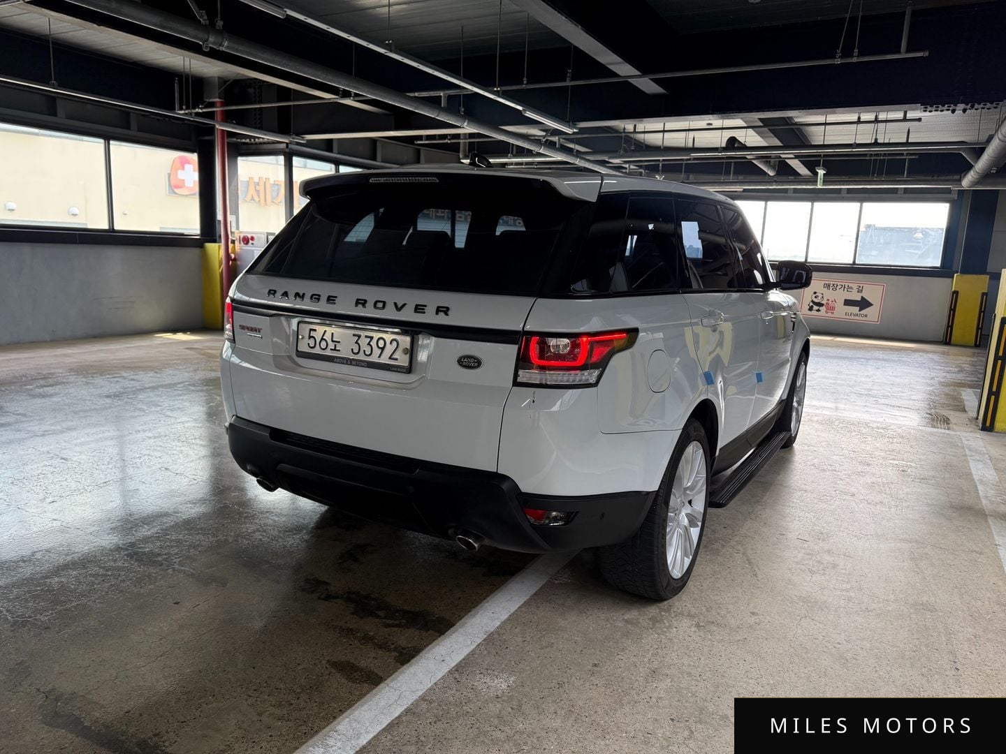 Land Rover Range Rover Sport 2017 — миниатюра 2