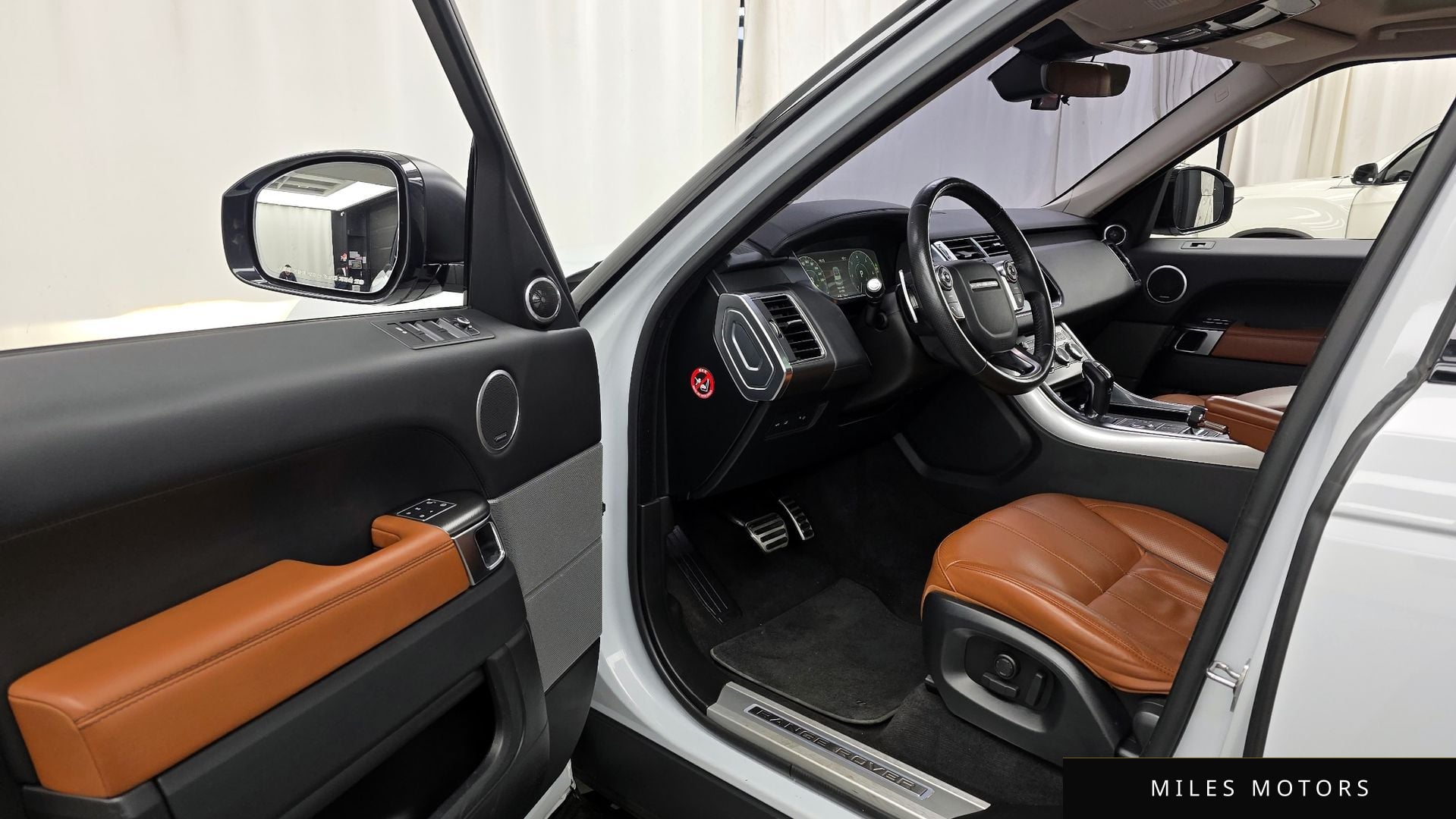 Land Rover Range Rover Sport 2017 — миниатюра 10