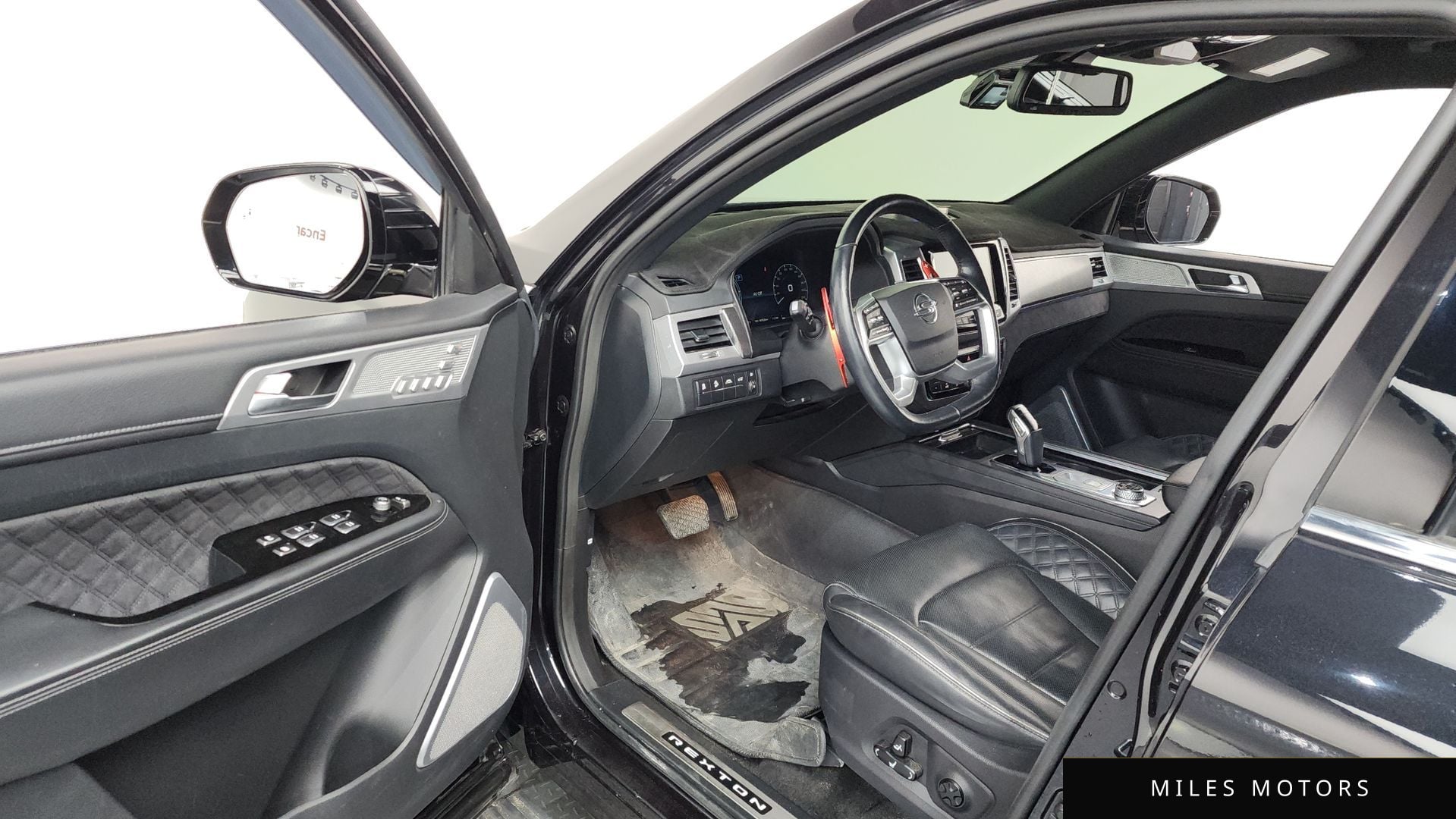 KG Mobility Rexton 2022 — миниатюра 10