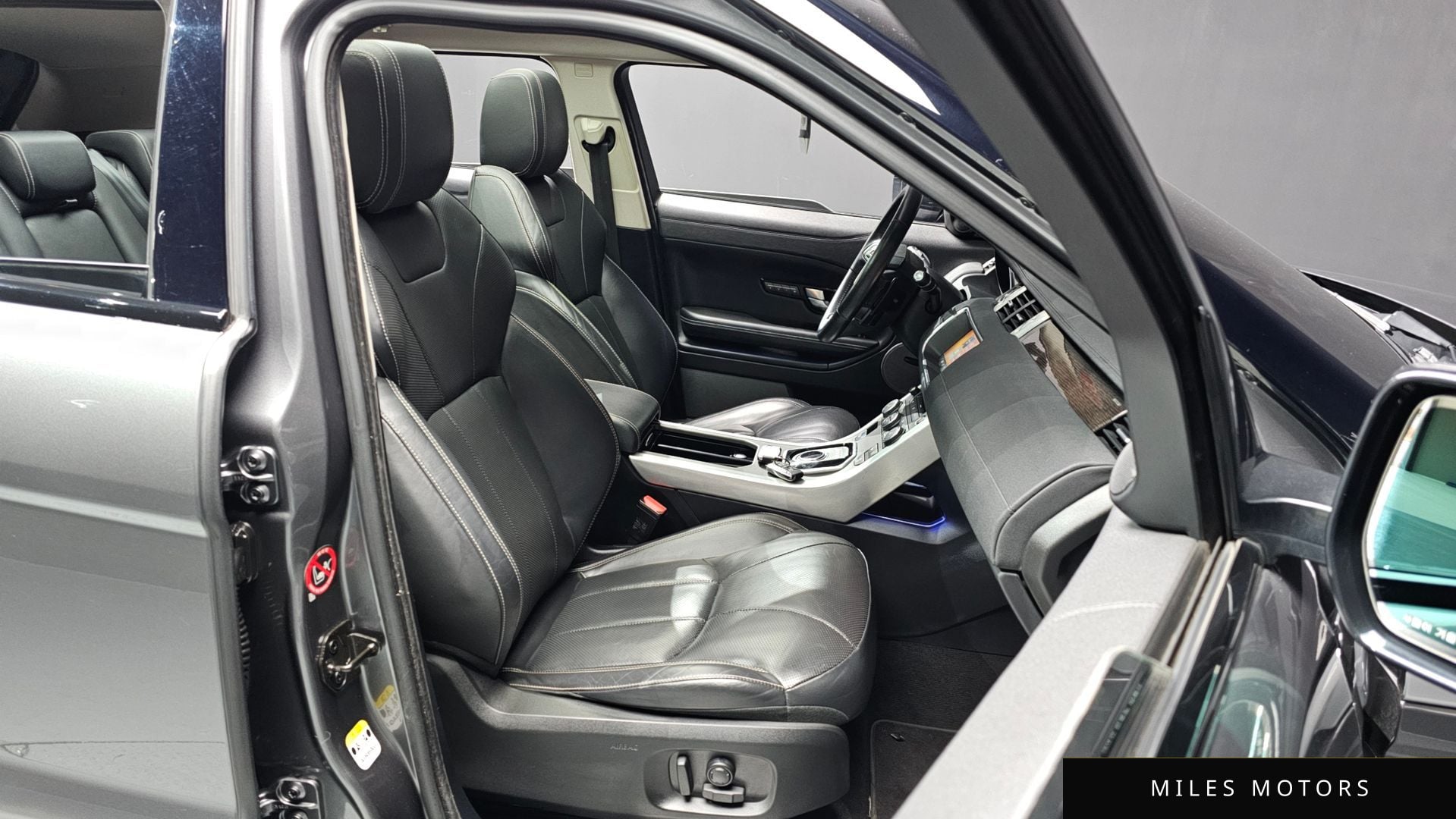 Land Rover Range Rover Evoque 2018 — миниатюра 11