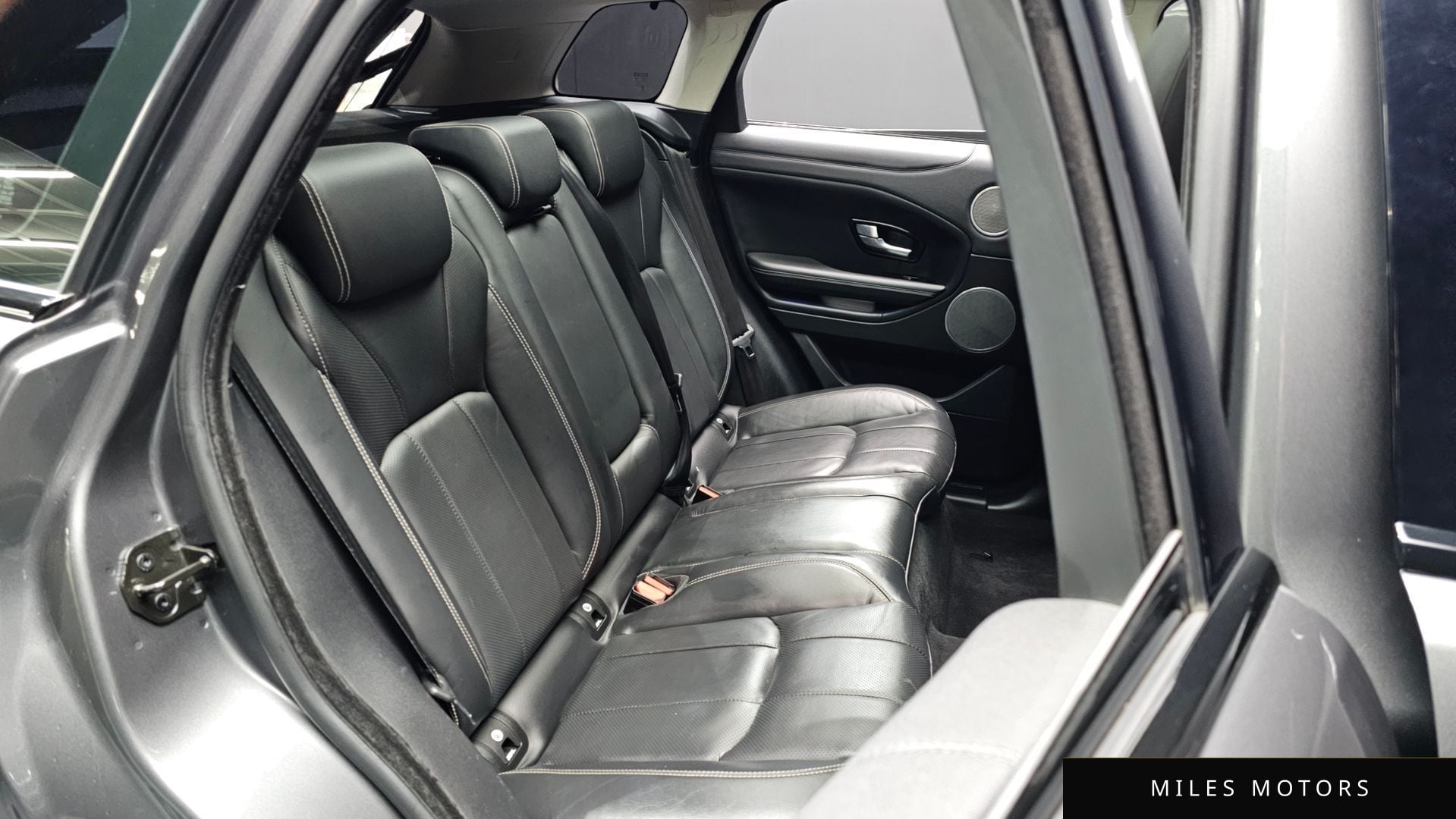 Land Rover Range Rover Evoque 2018 — миниатюра 12