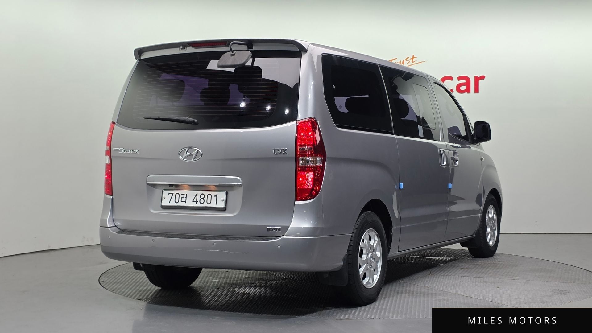 Hyundai Starex 2011 — миниатюра 2