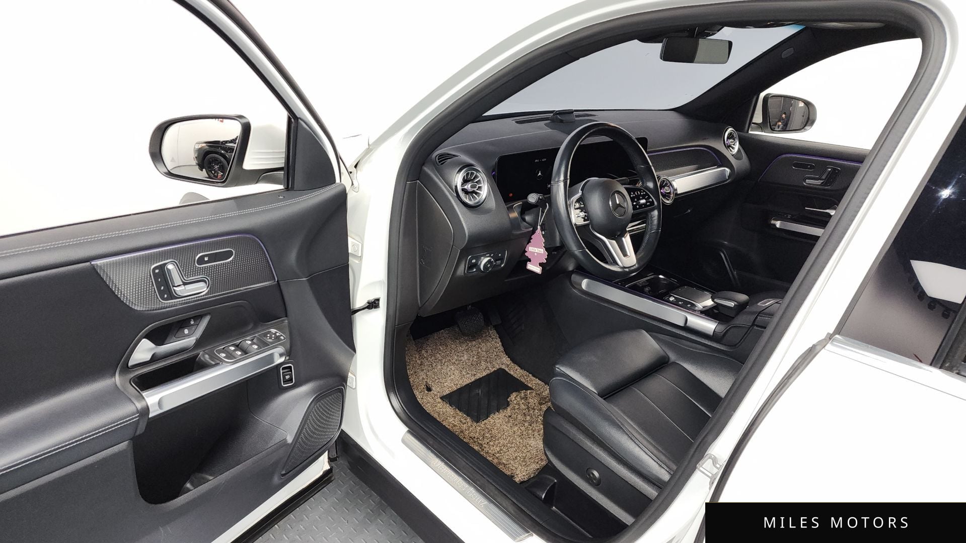 Mercedes-Benz GLB-Class X247 2021 — миниатюра 10
