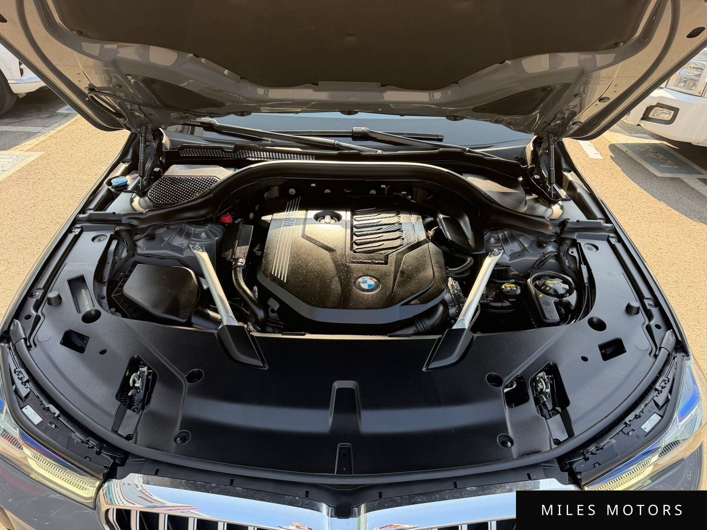 BMW 6 Series GT (G32) 2022 — миниатюра 6