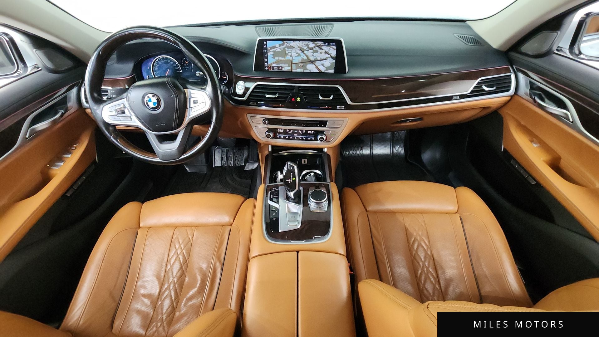 BMW 7시리즈 (G11) 2016 — миниатюра 7