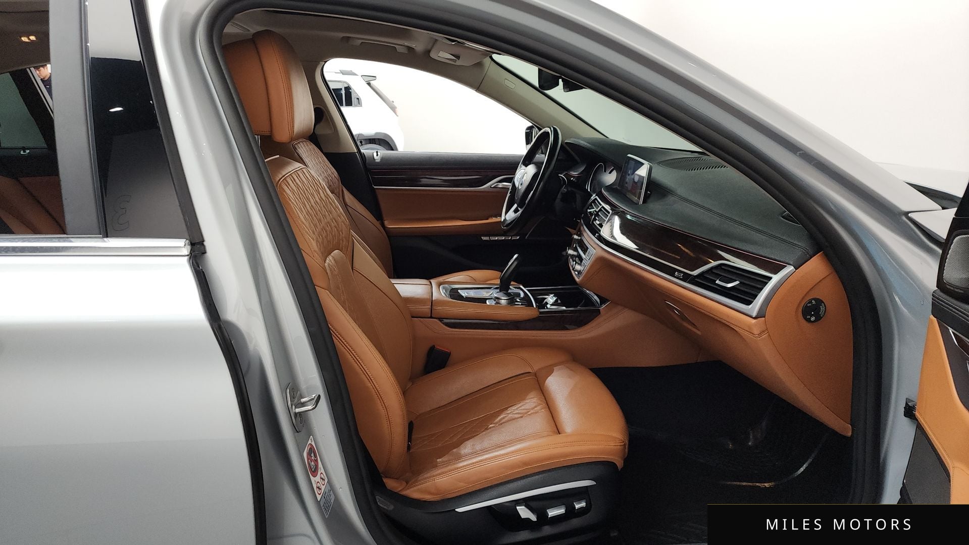 BMW 7시리즈 (G11) 2016 — миниатюра 11