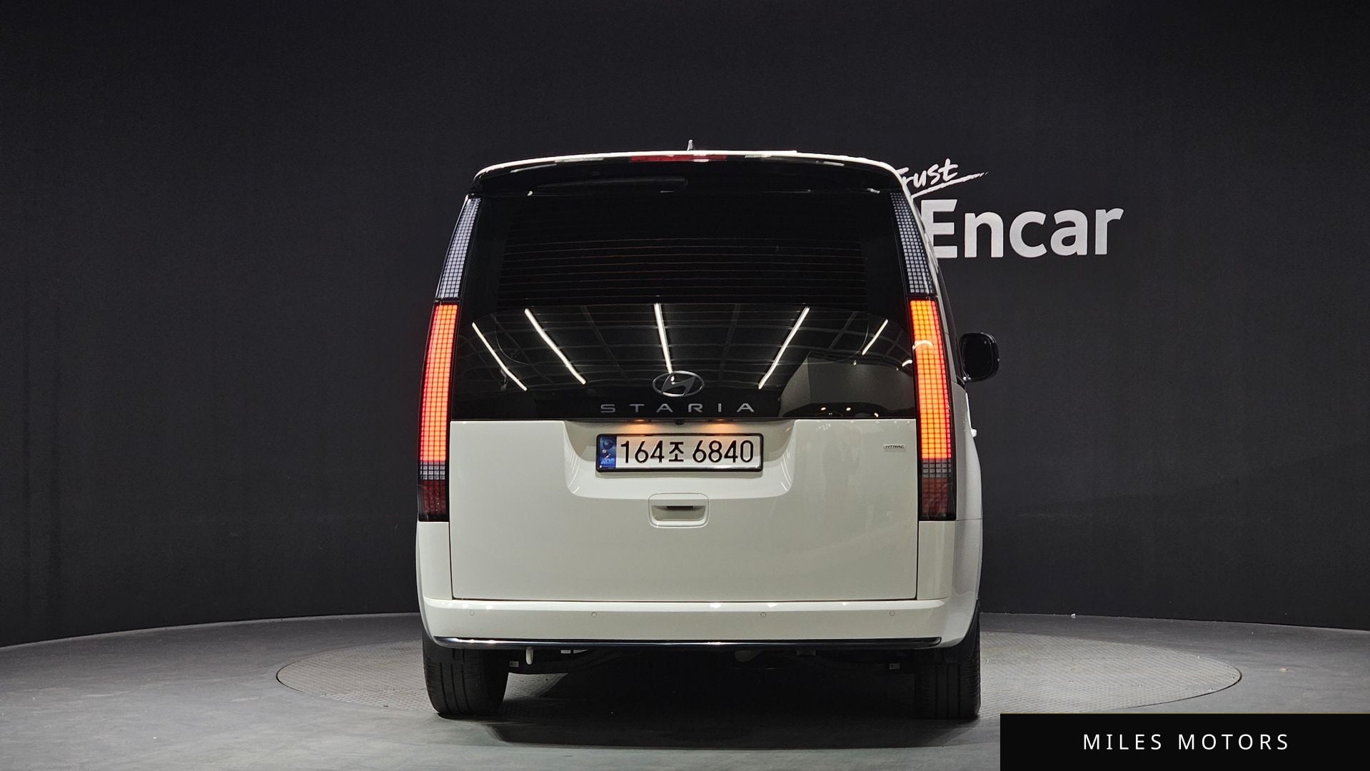 Hyundai Staria 2025 — миниатюра 4