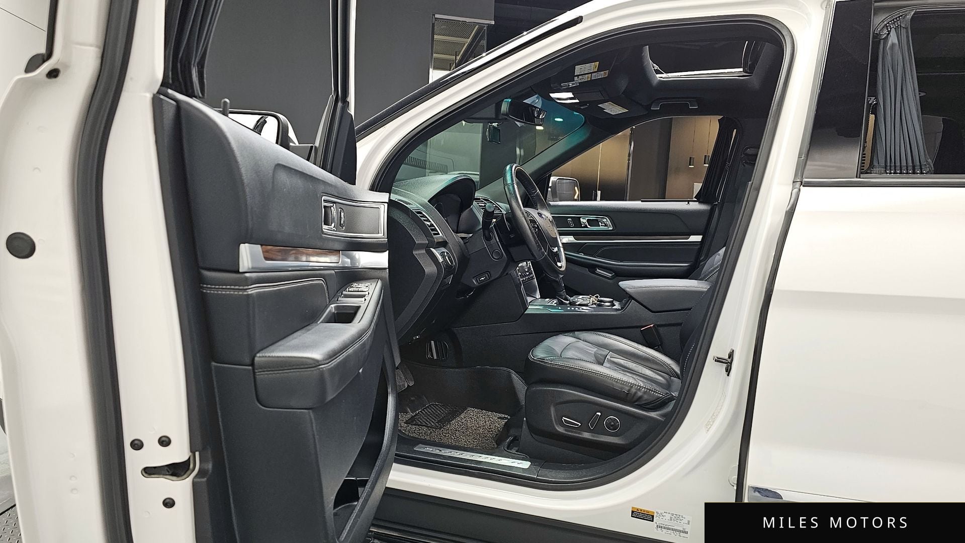 Ford Explorer 2016 — миниатюра 10