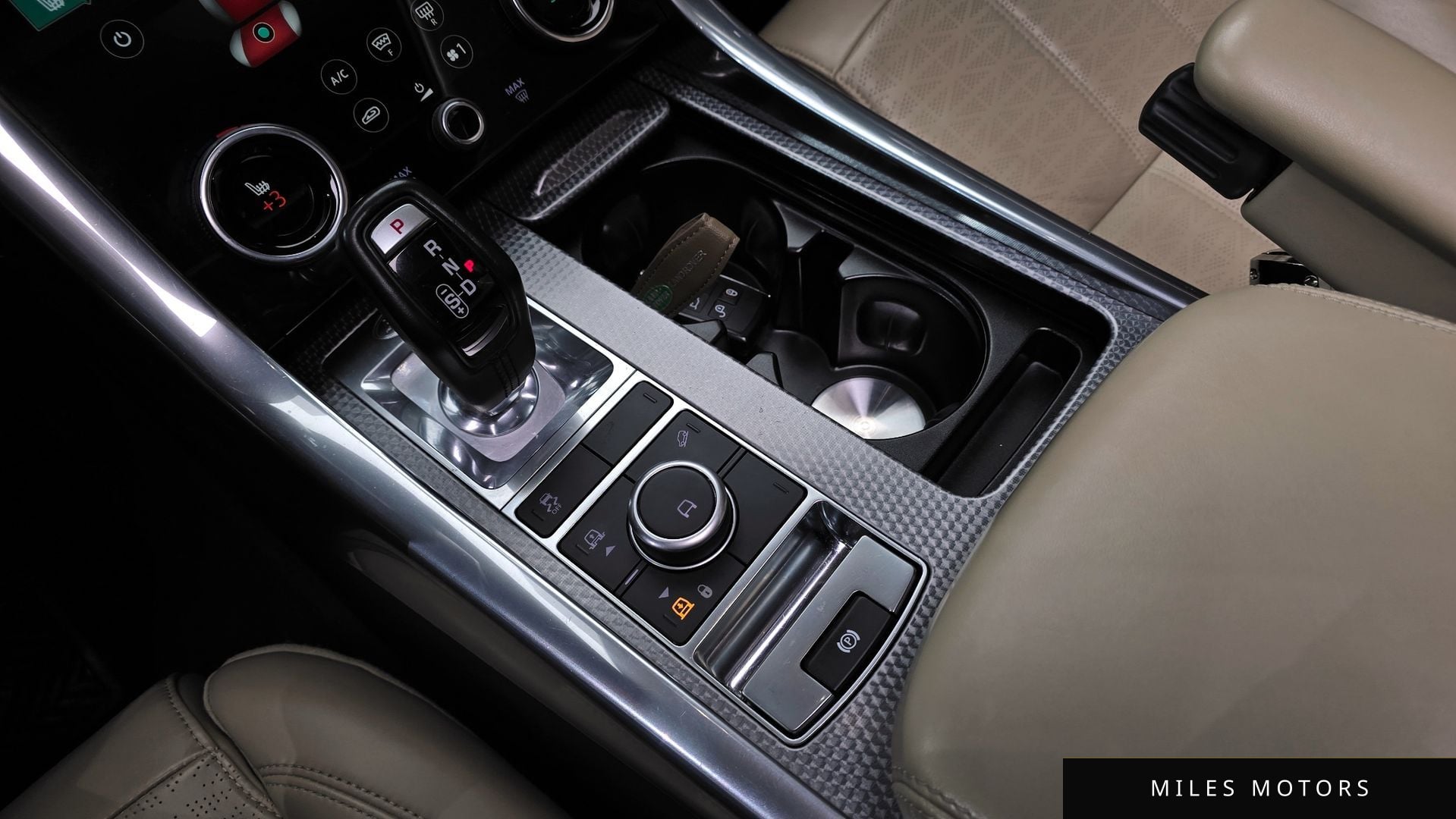 Land Rover Range Rover Sport 2019 — миниатюра 9