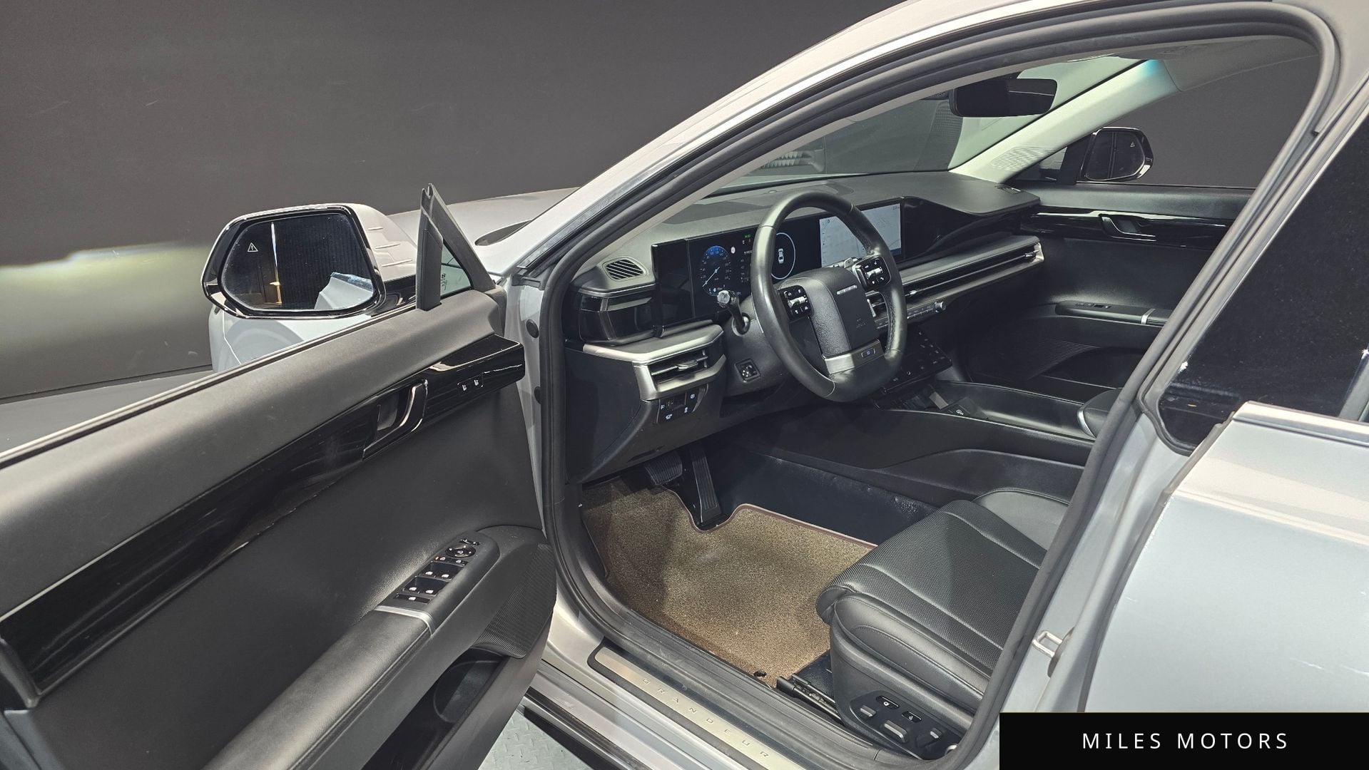 Hyundai Grandeur 2023 — миниатюра 11