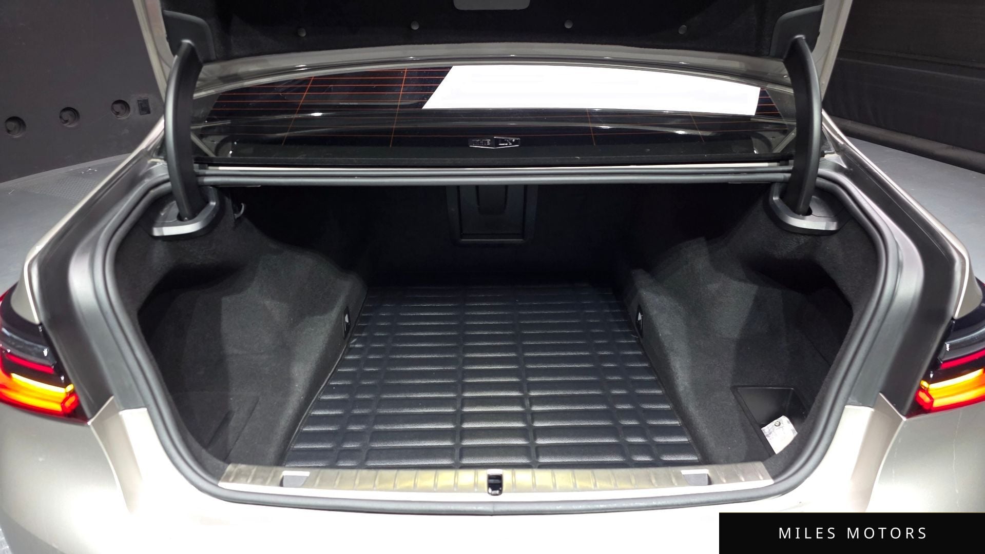 BMW 7시리즈 (G11) 2020 — миниатюра 20