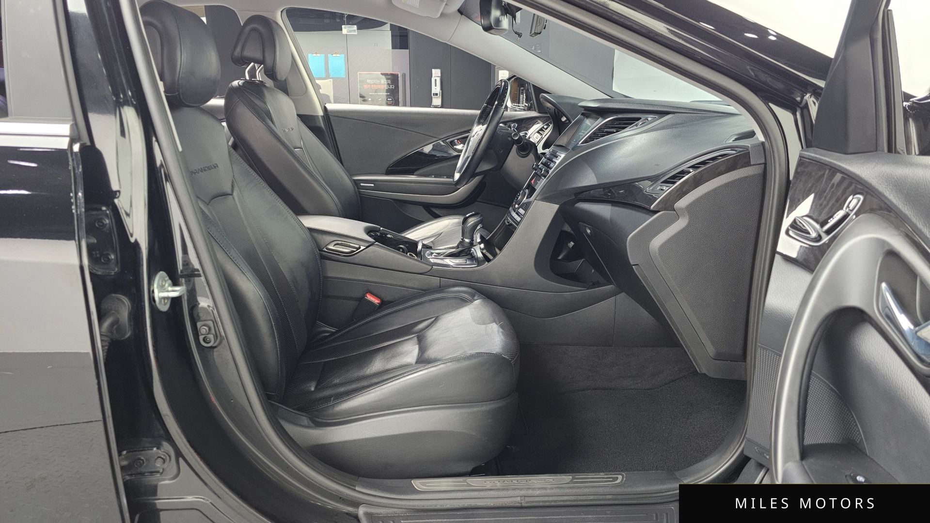 Hyundai Grandeur 2015 — миниатюра 11