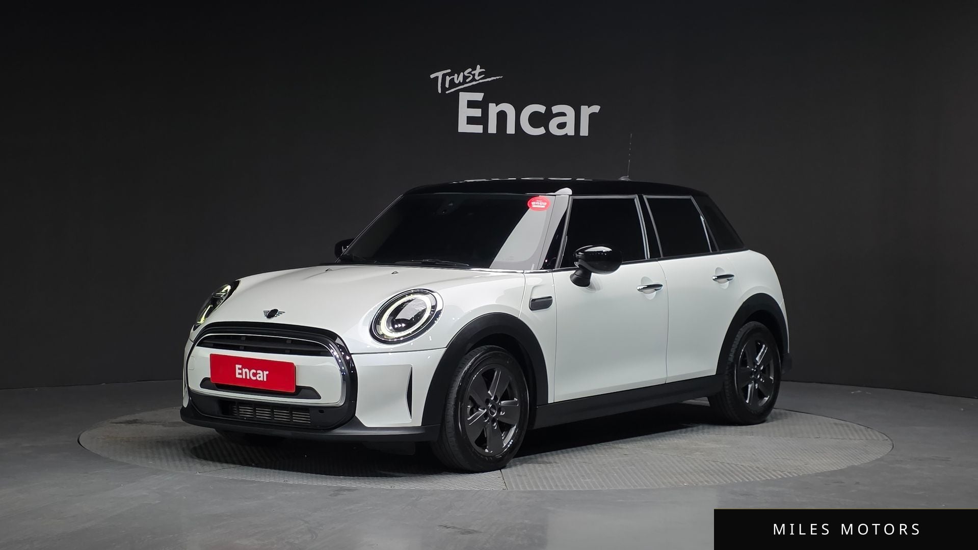 MINI Cooper 2023 — фото 1 из 12