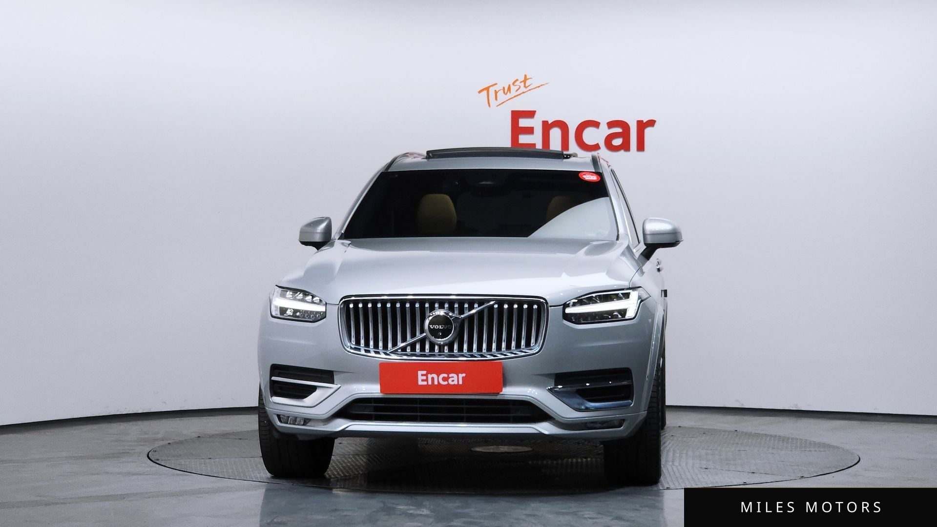 Volvo XC90 2023 — миниатюра 3