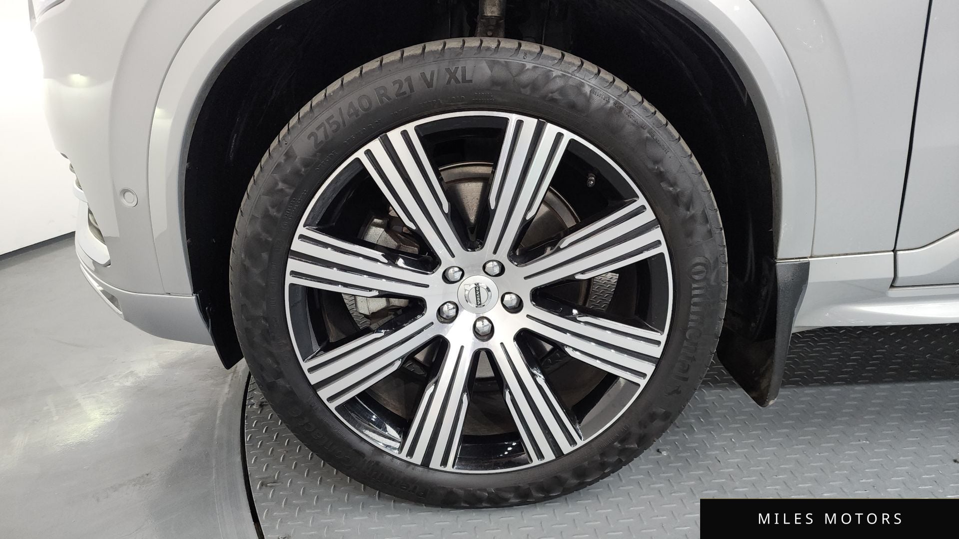 Volvo XC90 2023 — миниатюра 5