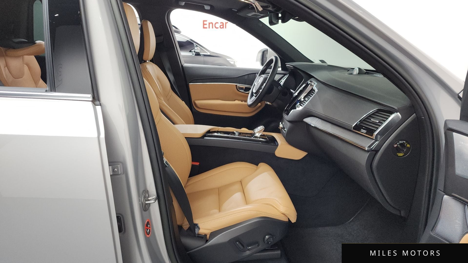 Volvo XC90 2023 — миниатюра 11
