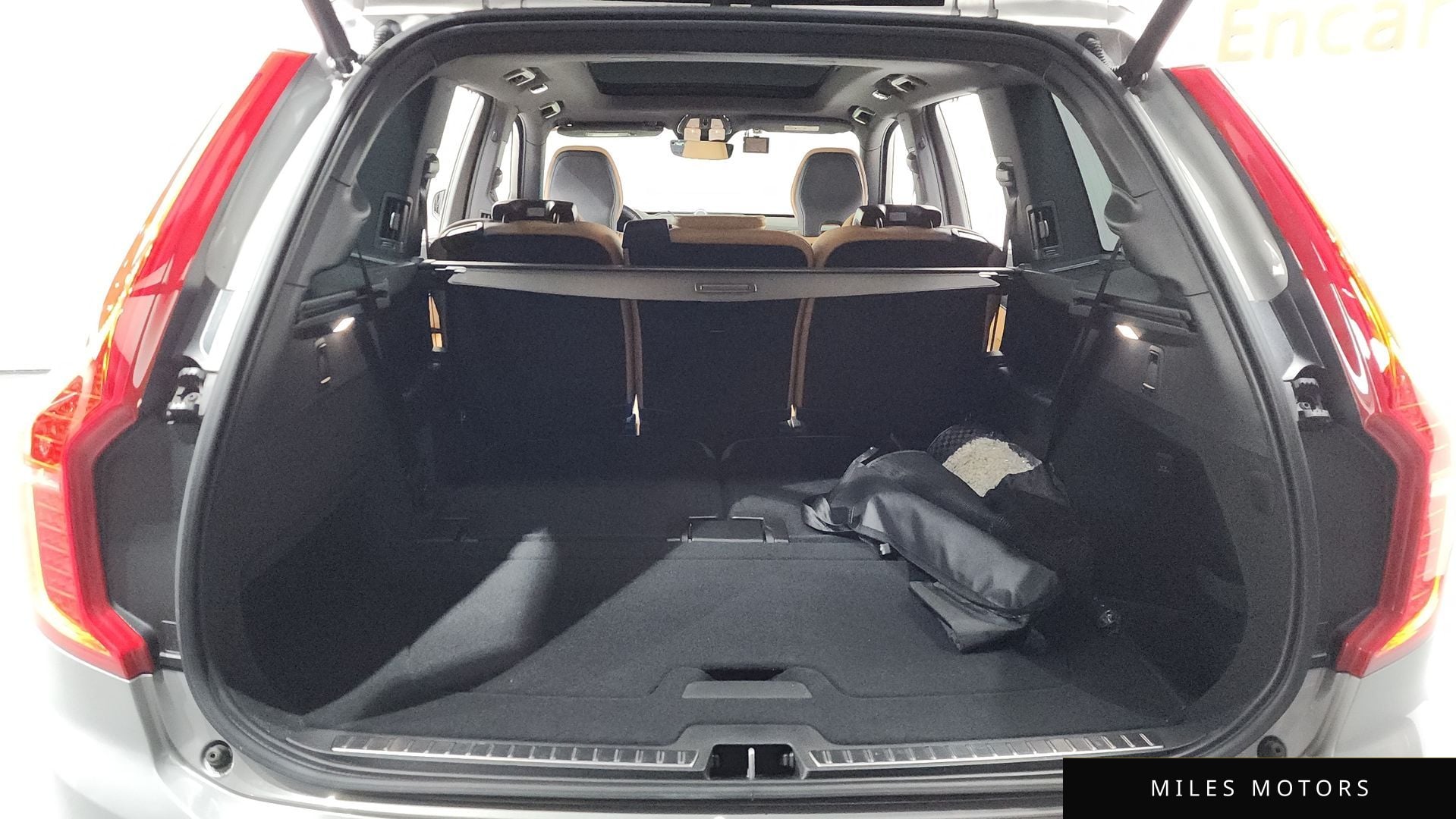 Volvo XC90 2023 — миниатюра 20