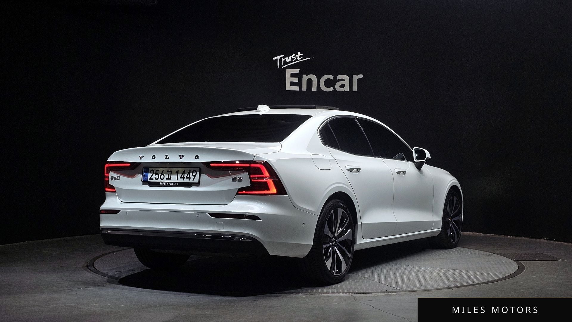 Volvo S60 2024 — миниатюра 2