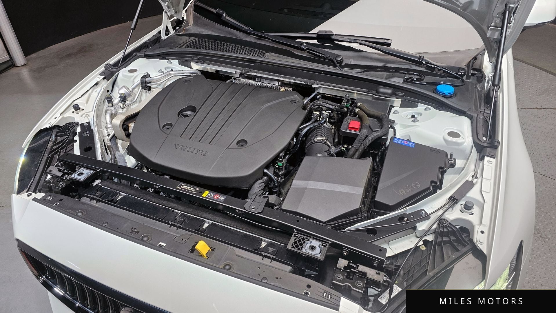 Volvo S60 2024 — миниатюра 6