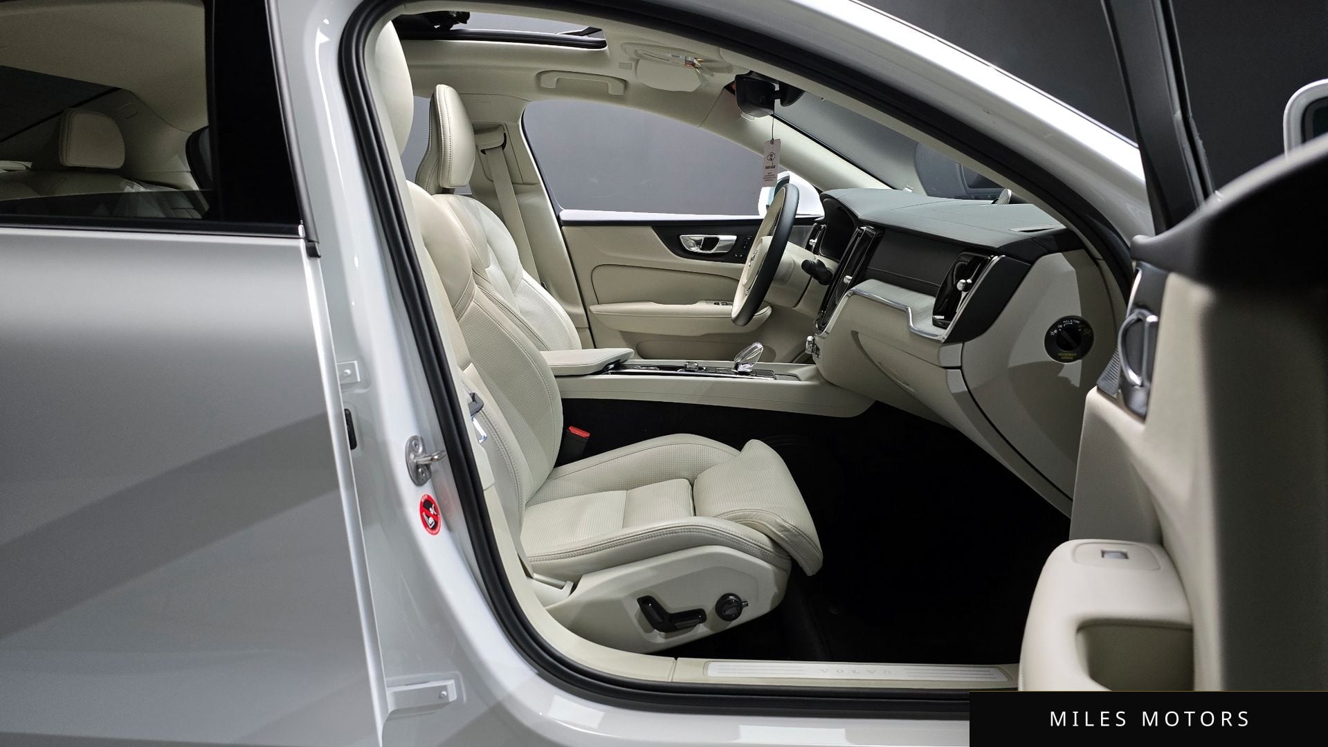 Volvo S60 2024 — миниатюра 10
