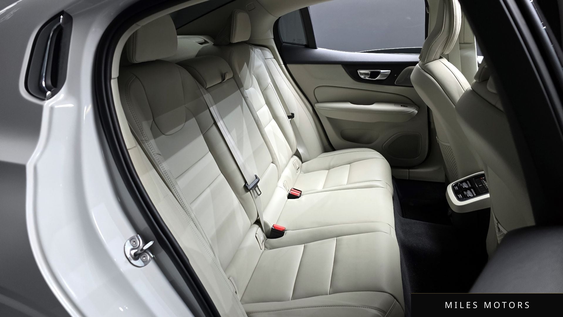 Volvo S60 2024 — миниатюра 12