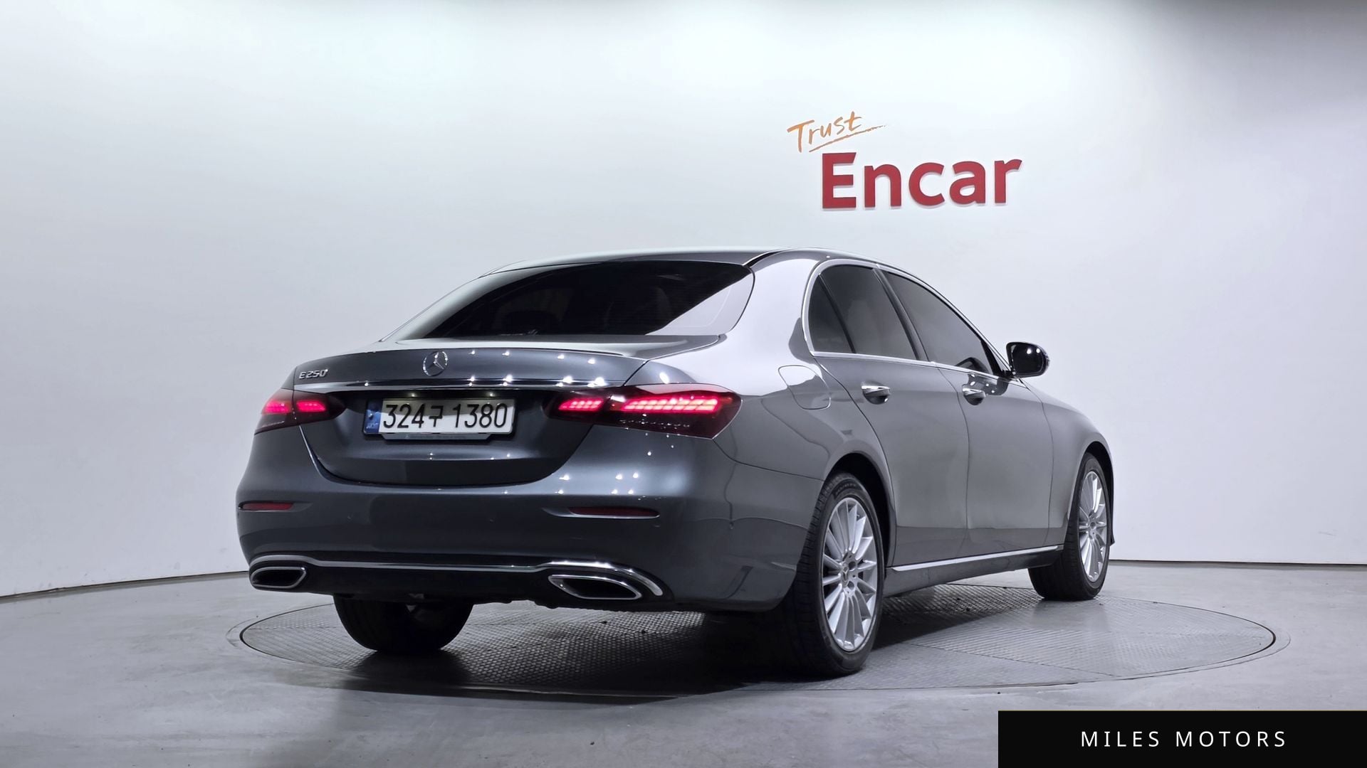 Mercedes-Benz E-클래스 W213 2021 — миниатюра 2