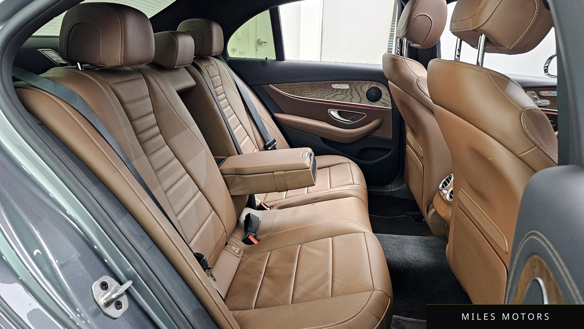 Mercedes-Benz E-클래스 W213 2021 — миниатюра 12
