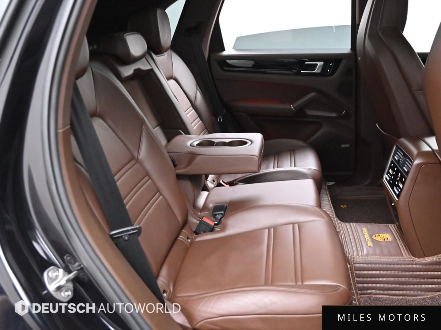 Porsche Cayenne 2019 — миниатюра 12