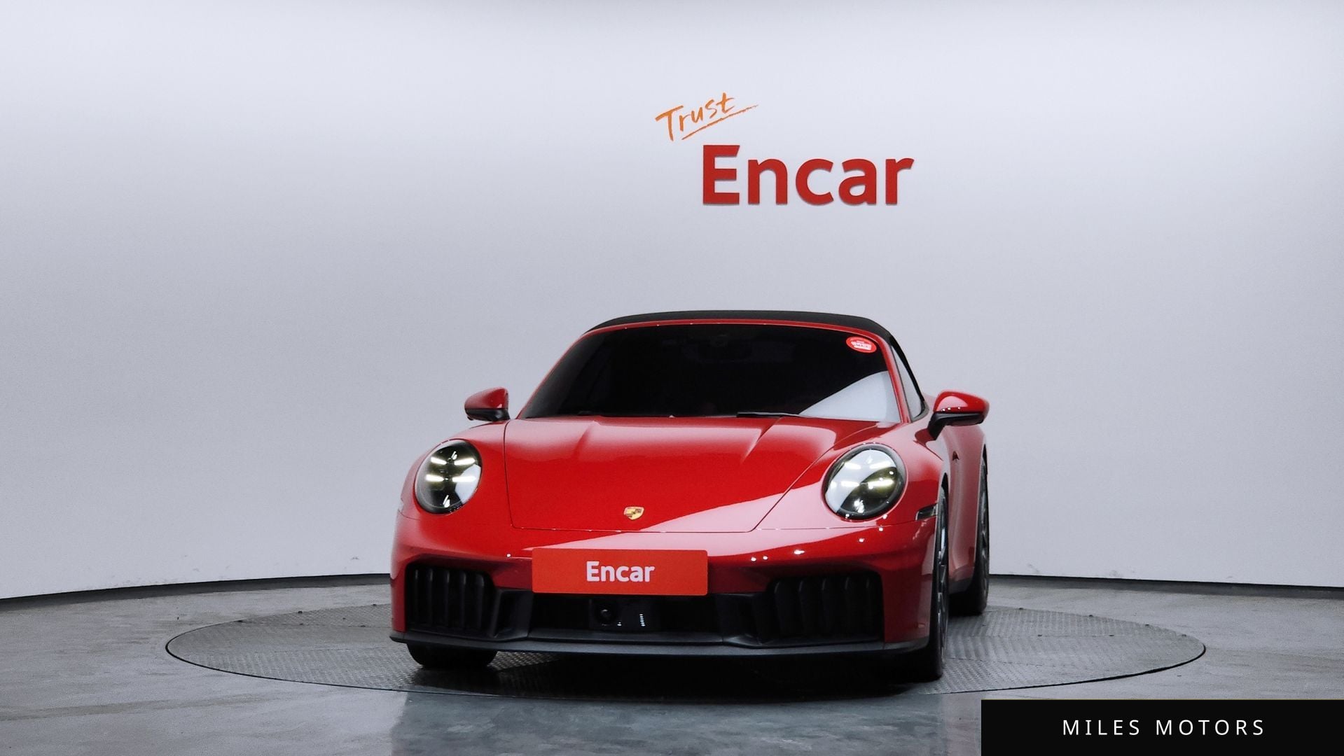Porsche 911 (992) 2025 — миниатюра 3