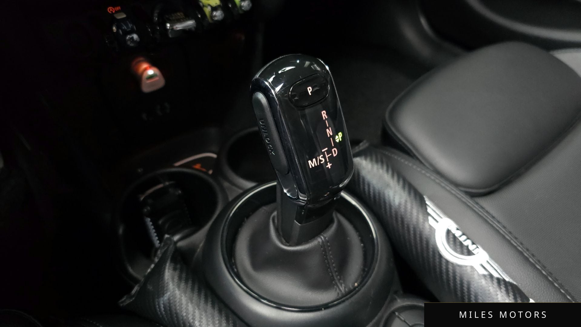 MINI Cooper D 2018 — миниатюра 9