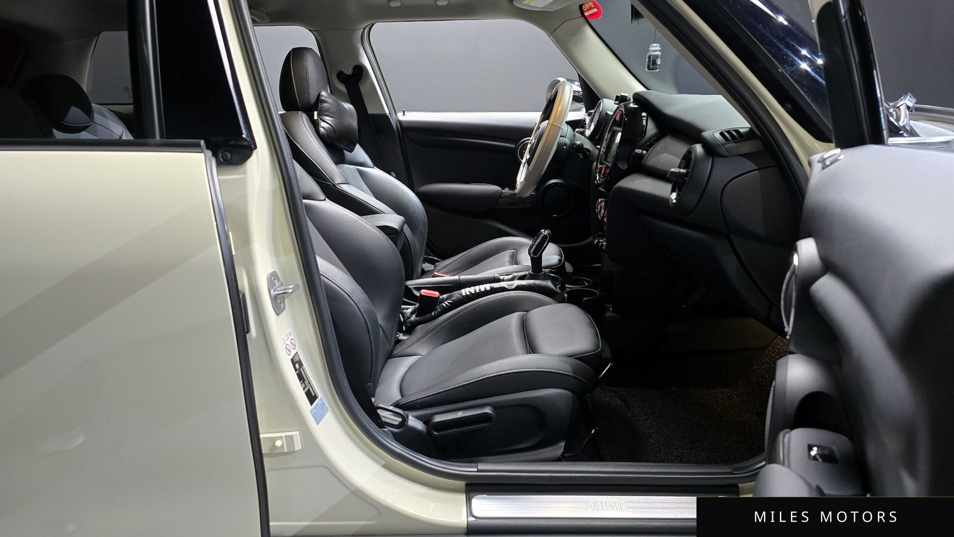 MINI Cooper D 2018 — миниатюра 10